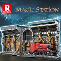 Reobrix 66031 "Wizard Train Book" Buch (aufklappbar) Bahnhof 3060 Teile inkl. Beleuchtung